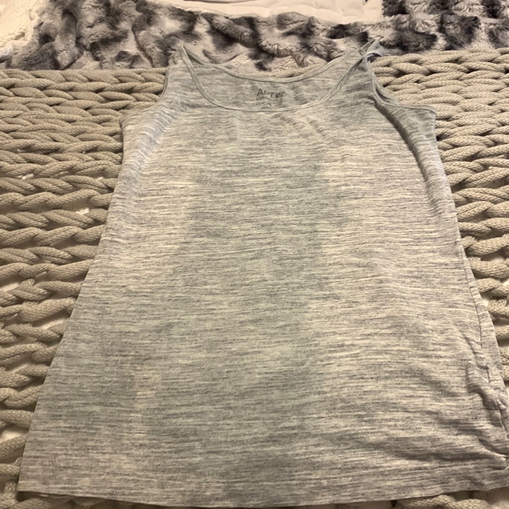 Gray tank top :)